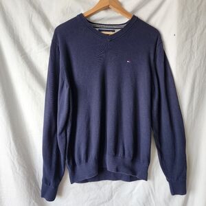 Vintage Tommy Hilfiger Navy Long Sleeve Pullover Sweater